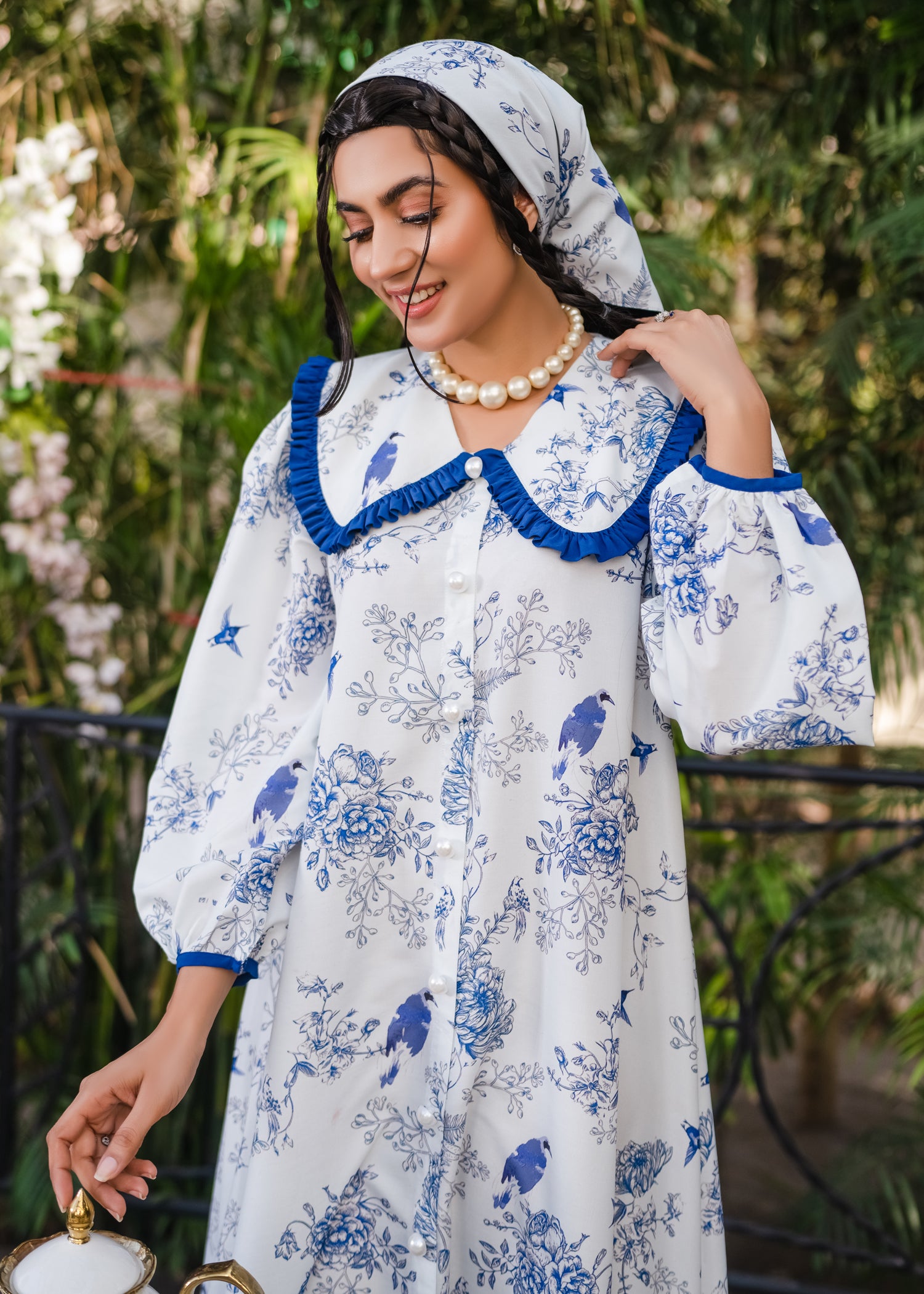 BLUEBIRD BLOSSOM VINTAGE SOFTÉ CAMBRIC DRESS WHITE WITH BLUE PRINT