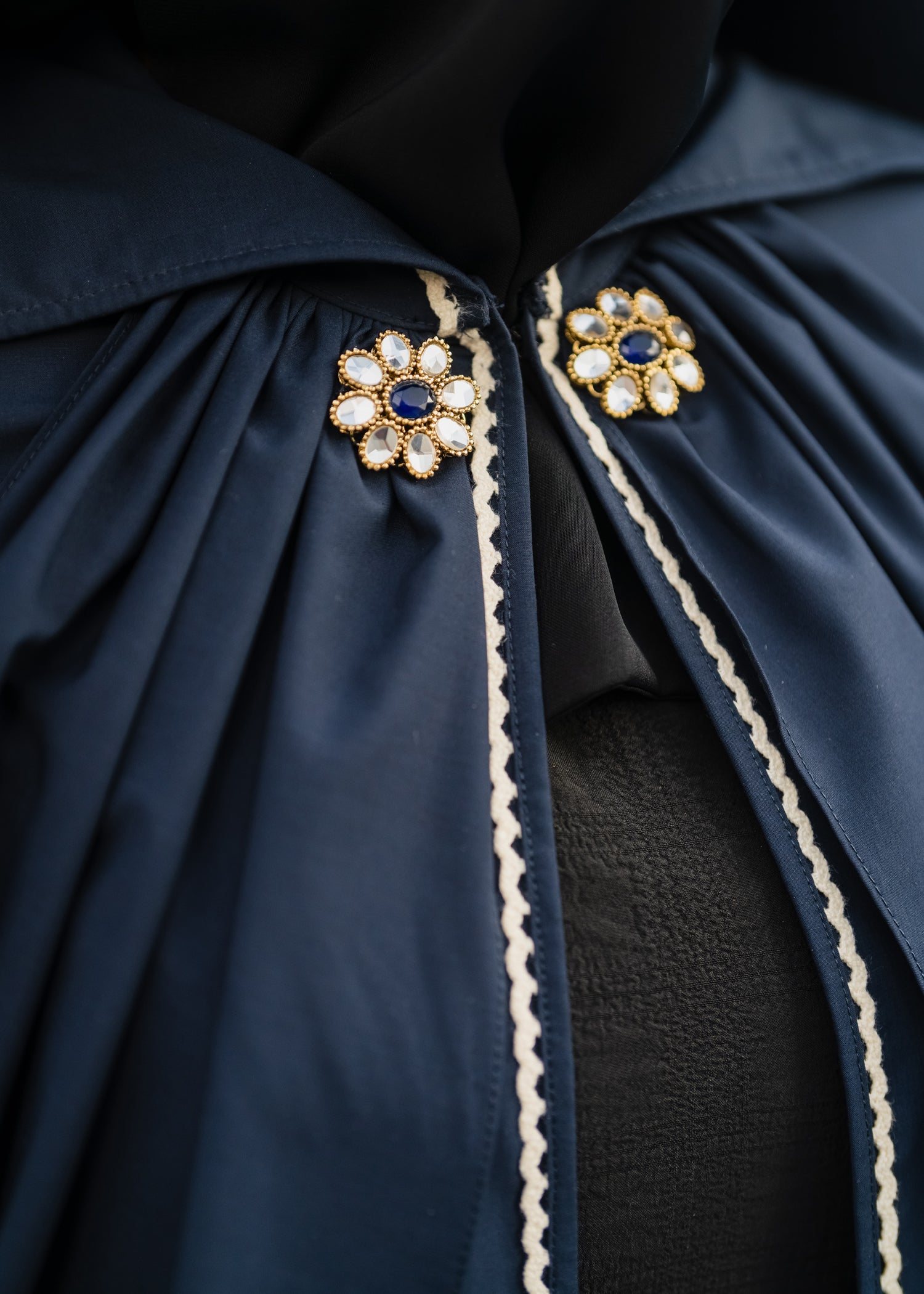 MIDNIGHT MAJESTY HOODED DULL SILK CAPE BluE