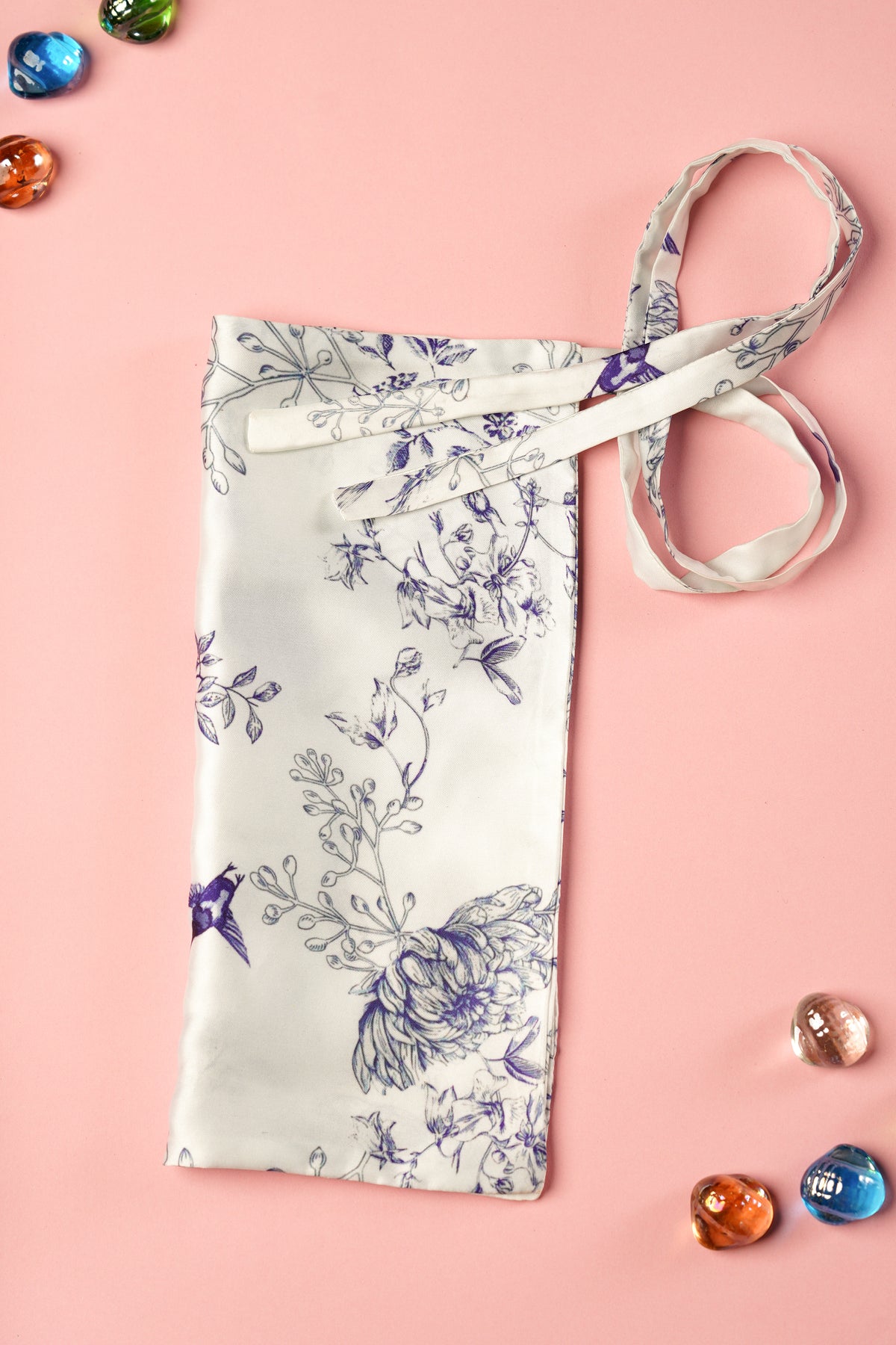 Botanical Grace Silk Tie-Back Niqab White
